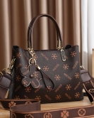 Ms. Give Mom Crossbody Bag Female Fashion Retro Trending Middle -aged Pack Bag Women's Bags